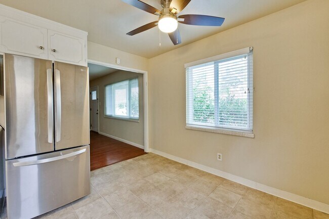 Building Photo - Wow! What a Great Home! Available Soon!