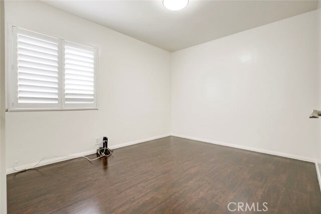 Building Photo - 12156 Vanowen St