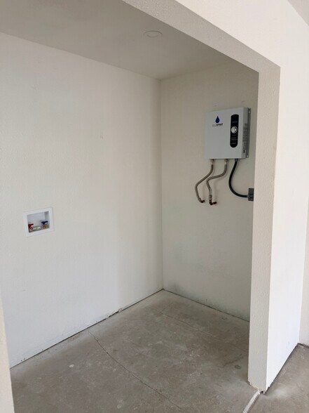 Building Photo - 2841 Folsom St