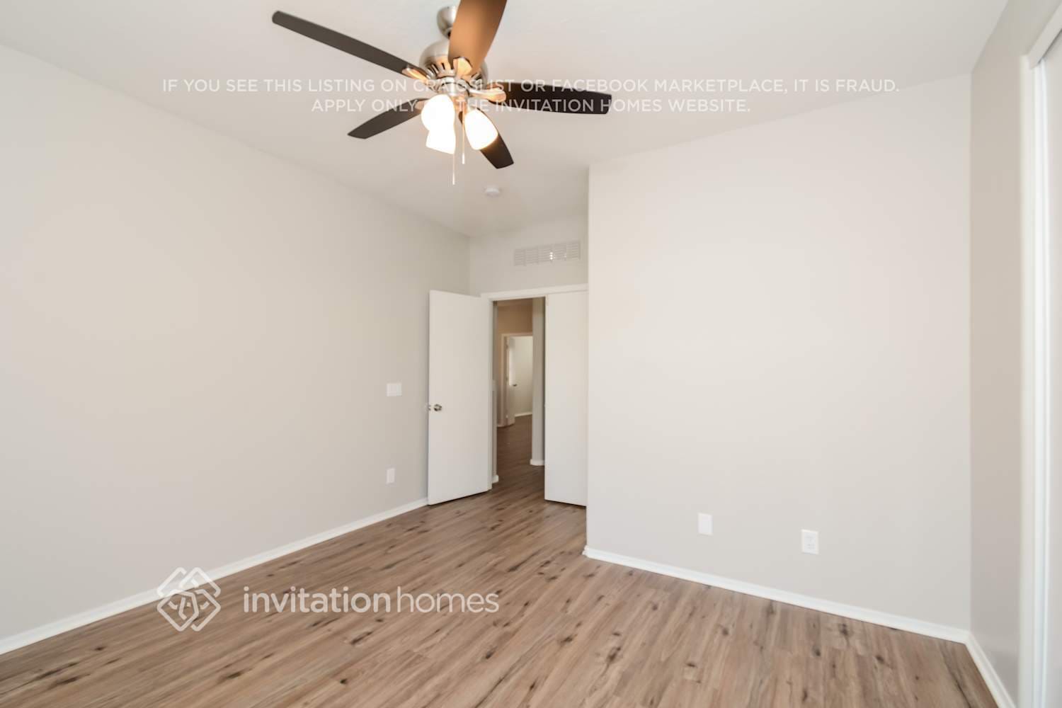 Building Photo - 15350 W Port Au Prince Ln