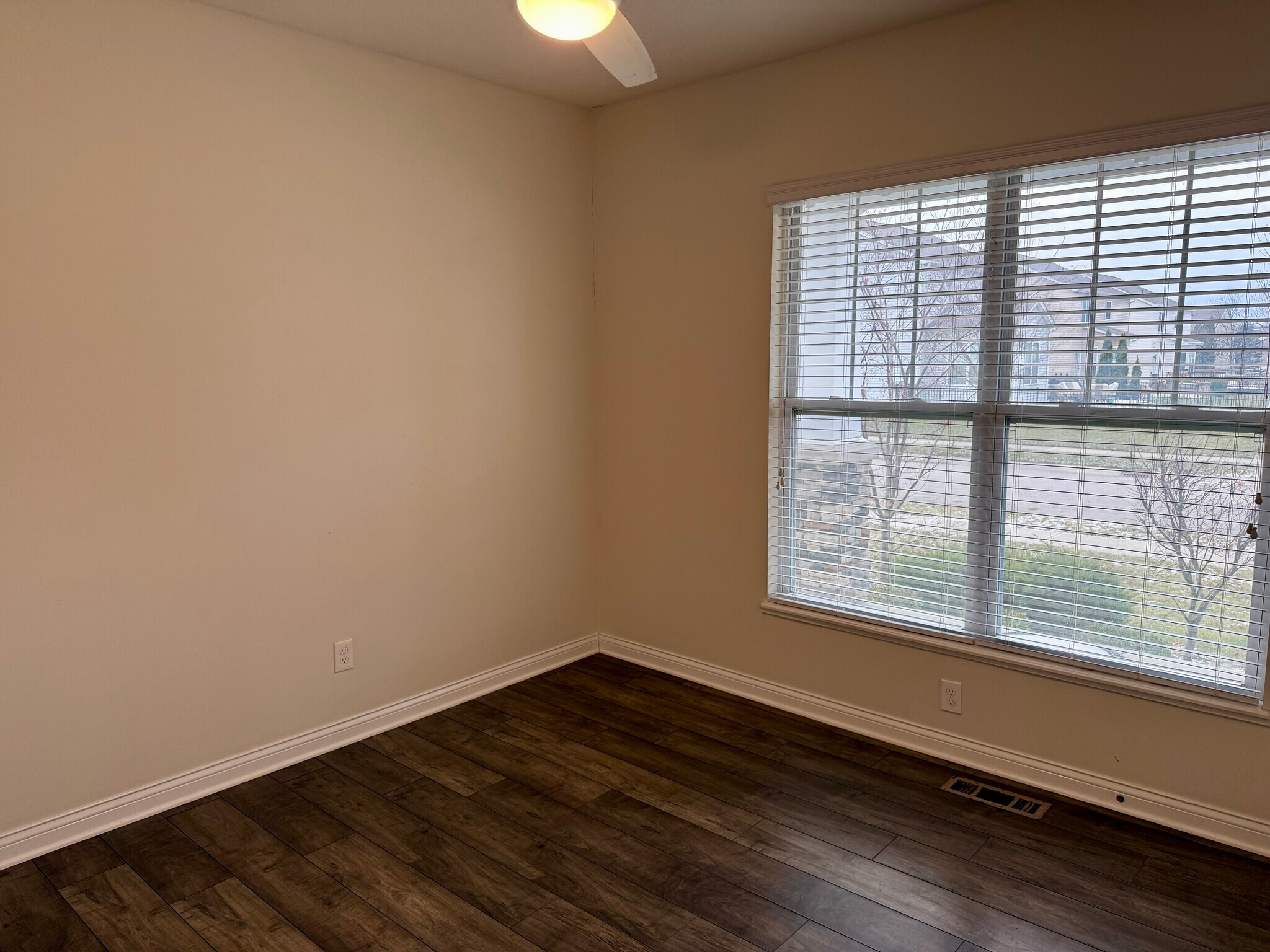 Bedroom 2 - 6120 Jadkins Way