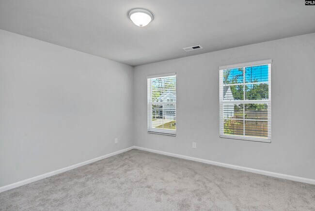 Building Photo - 620 Rothenburg Rd