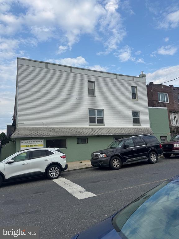 Building Photo - 6648 Lansdowne Ave