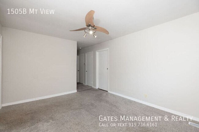 Building Photo - 1505B Mt View-