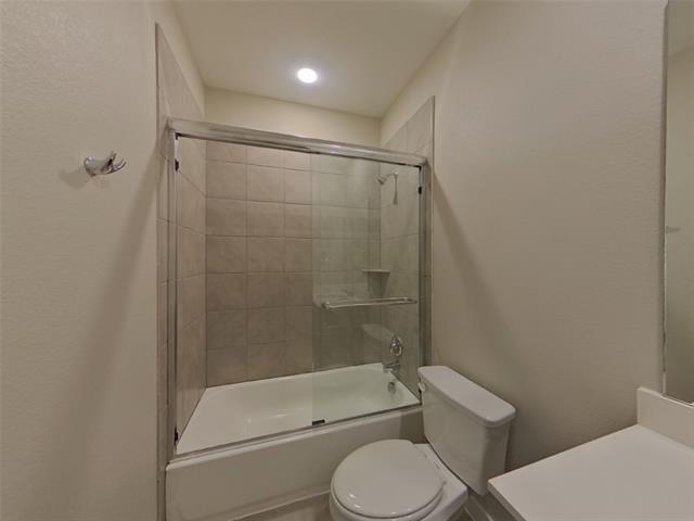 Building Photo - 5476 Sandstone Dr