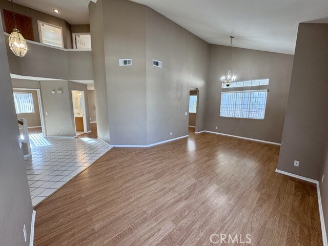 Building Photo - 40475 Crystal Aire Ct