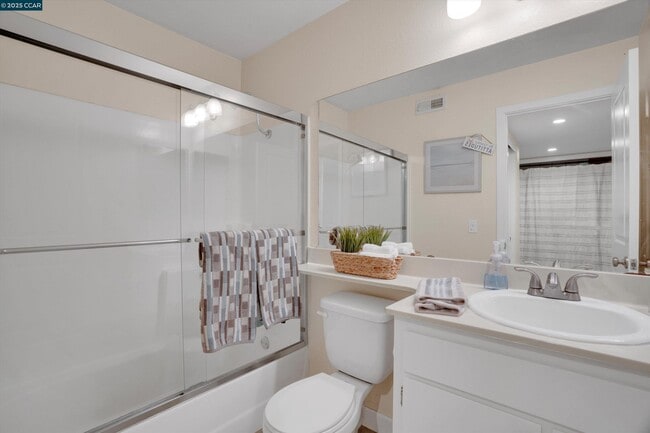 Building Photo - 242 Via El Dorado Ln