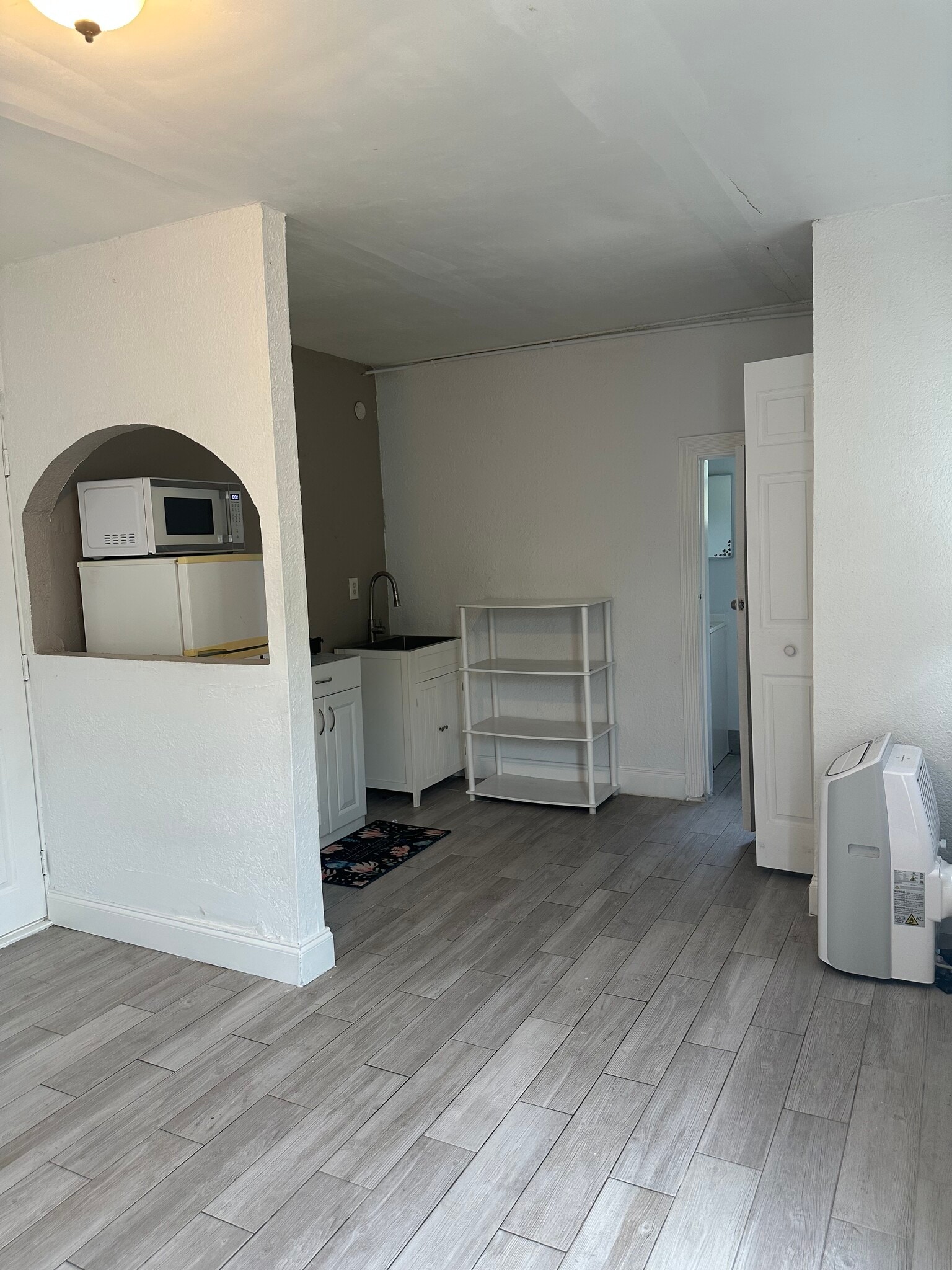 Building Photo - 7901 NW 66th Ter