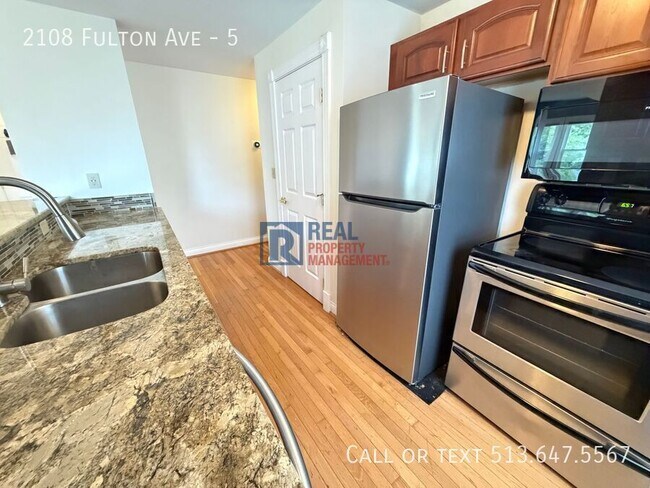 Building Photo - 2108 Fulton Ave