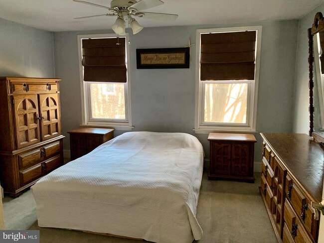 Building Photo - 812 N Judson St