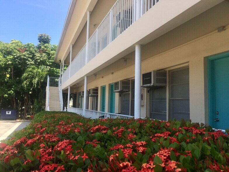 Building Photo - 2821 SW 1st Ave