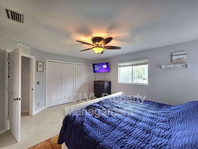 Building Photo - 2507 Embers Pkwy W