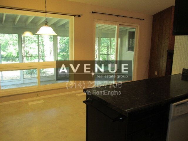 Building Photo - 11881 Gold Leaf Dr