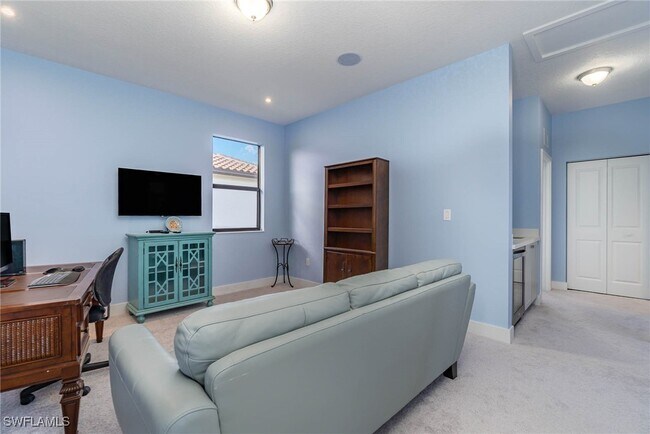 Building Photo - 5610 Agostino Way