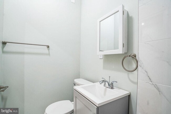Building Photo - 435 N 32nd St
