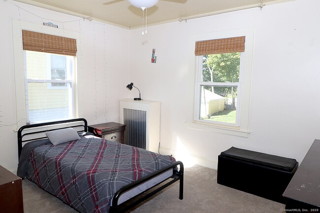 Building Photo - 111 Stearns St