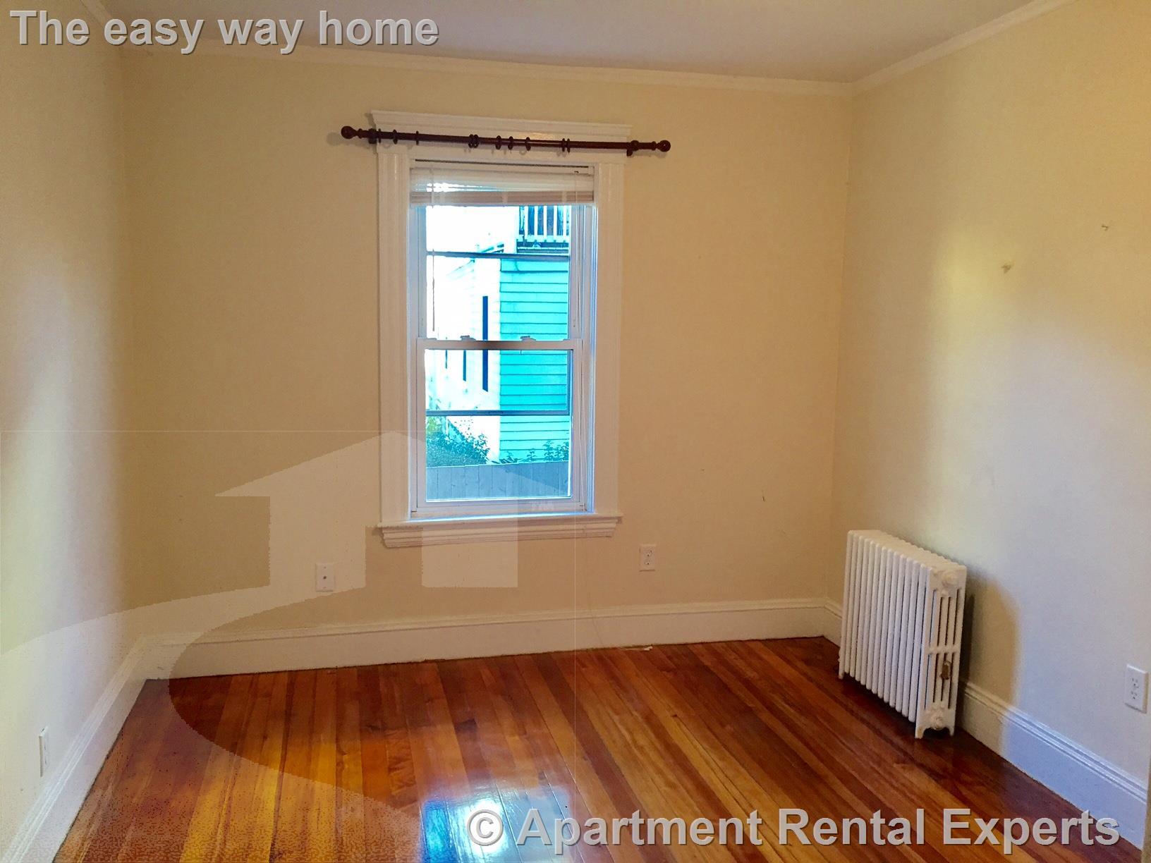 Building Photo - 9 Orrin St