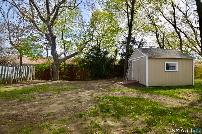 Building Photo - 314 Knowlton St