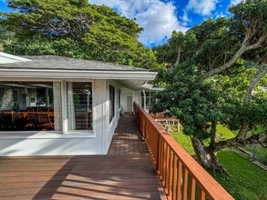 Building Photo - 3238 Alani Dr