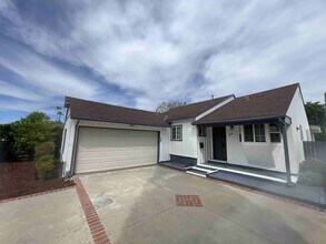 Building Photo - BEST VALUE IN SHERMAN OAKS!