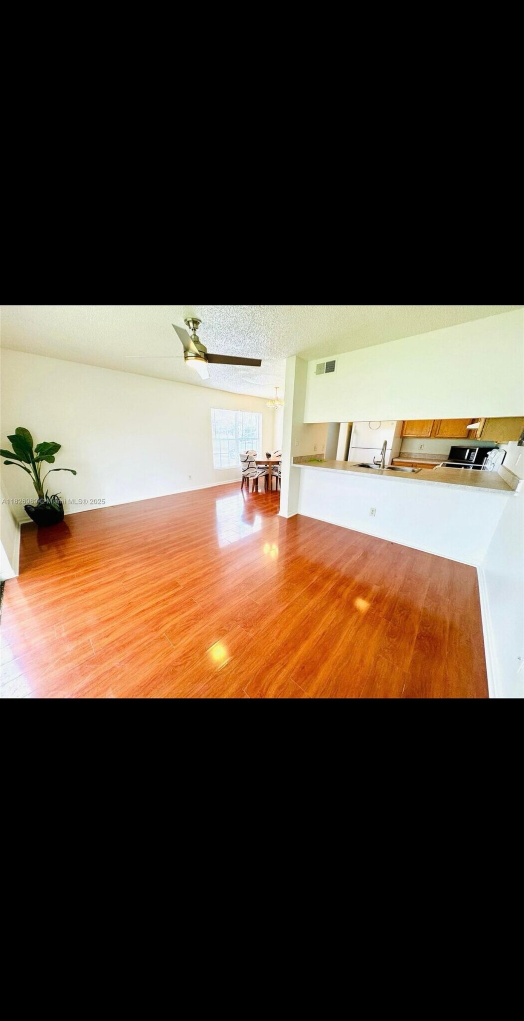 Building Photo - 5238 Sunridge Palms Dr