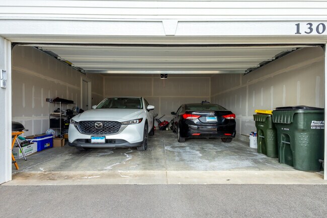 Building Photo - 1300 Kentwood Dr