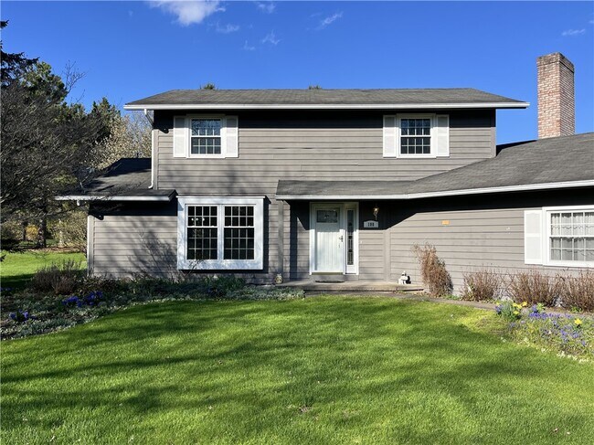 Building Photo - 100 Drumlin View Dr