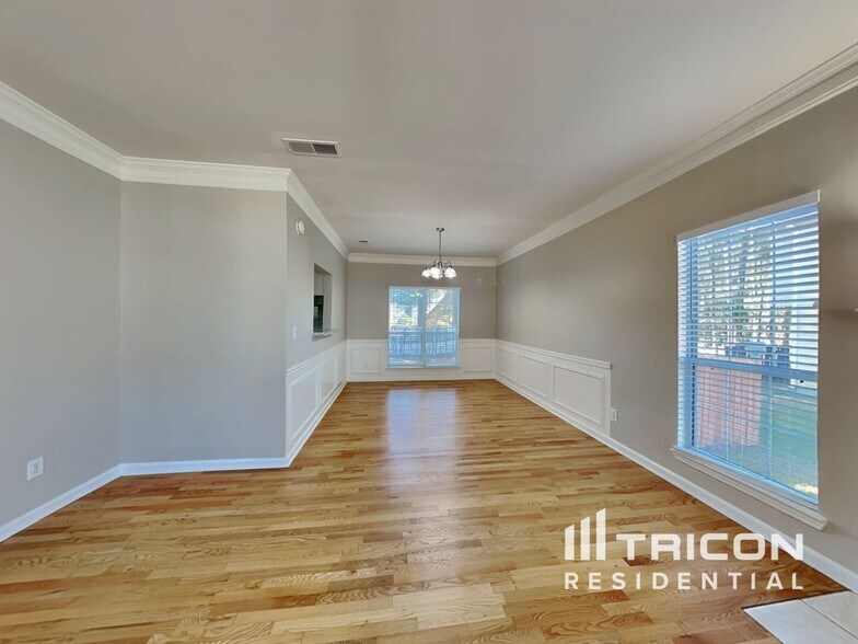 Building Photo - 730 Marcus Nyah Ct