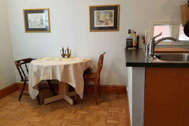 Eat-in kitchen dining area - 629 North Bodine Street