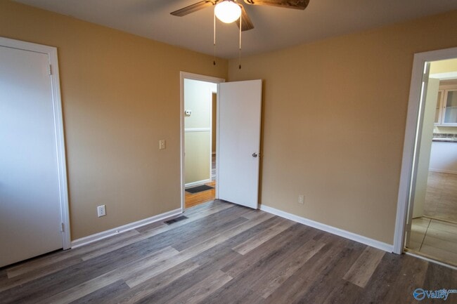 Building Photo - 3104 Cumbres Cir NW