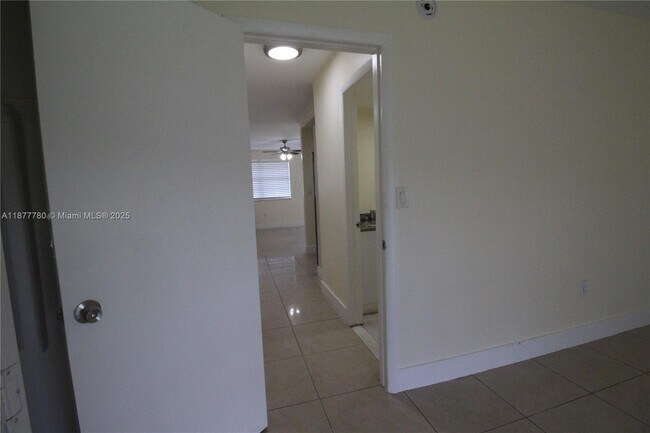 Building Photo - 301 NW 177th St