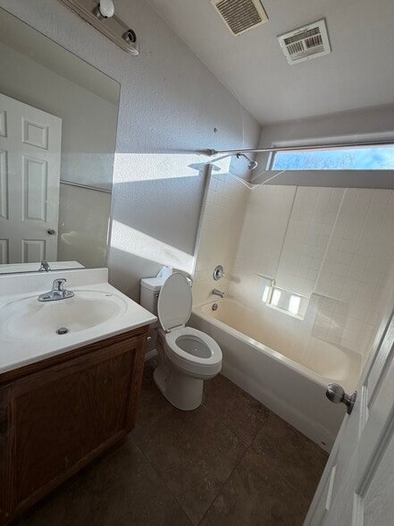 Building Photo - 9196 Grand Sunburst Ct