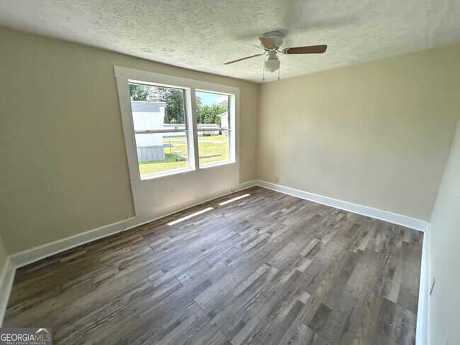 Building Photo - 2455 Pegasus Parkway