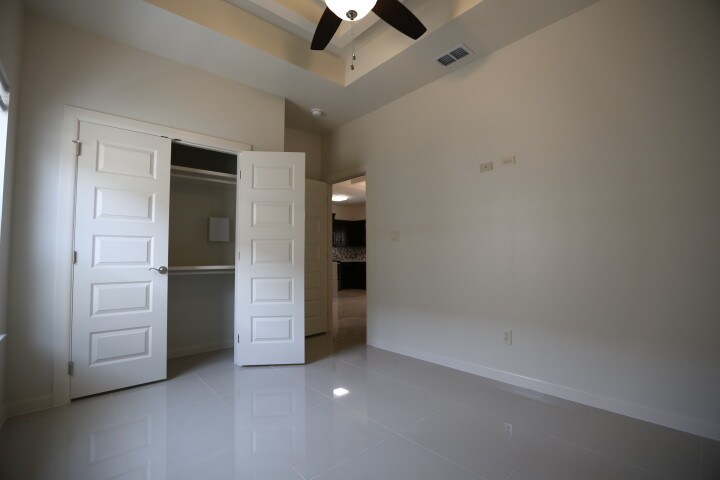 Building Photo - 904 Myrtle Beach Ave