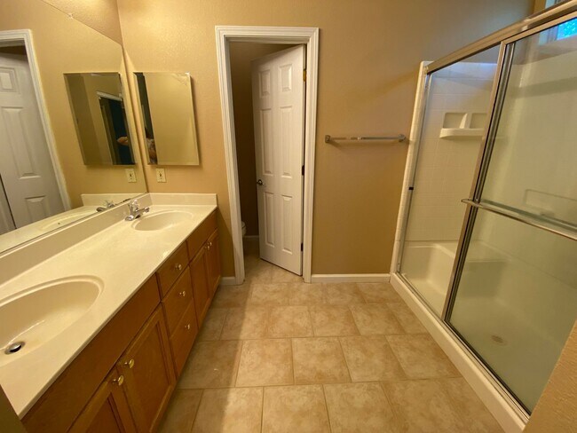 Building Photo - Awesome Folsom Home in Broadstone, Near Ra...