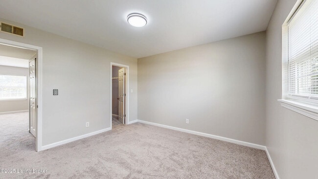 Building Photo - 106 Middletown Square