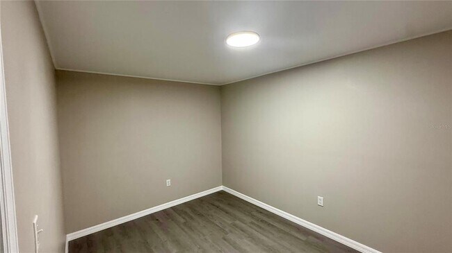 Building Photo - 4502 West Ln