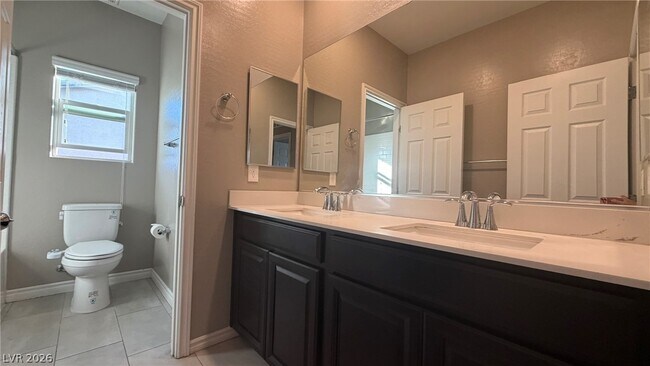 Building Photo - 6943 Denio Island St