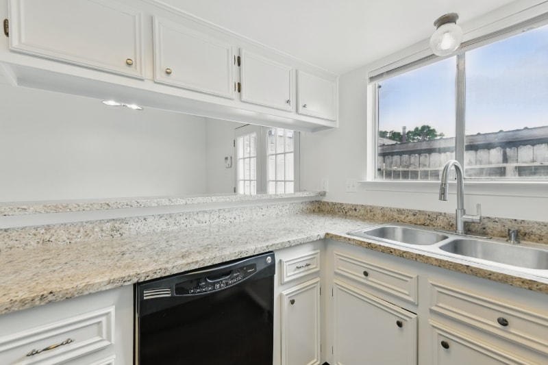 Building Photo - 2079 Country Village Blvd