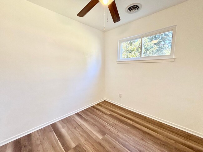 Building Photo - Fully Renovated Home in Chesapeake