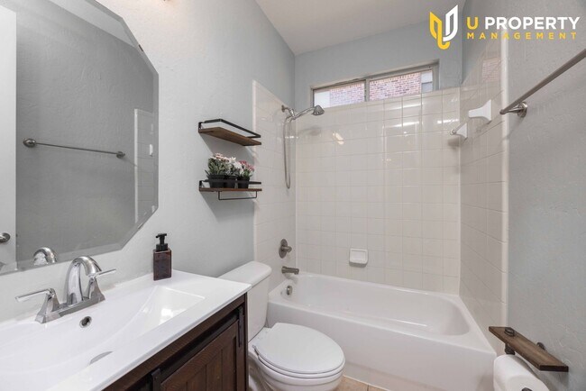 Building Photo - Beautifully updated home in the heart of Frisco!