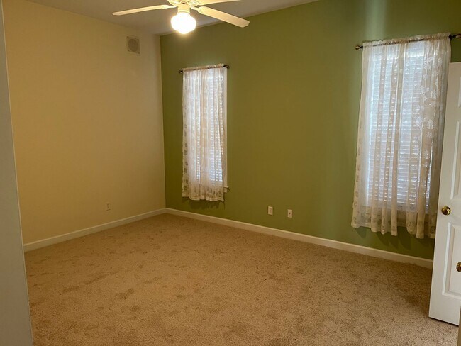 Building Photo - 4315 Stratton Village Ln
