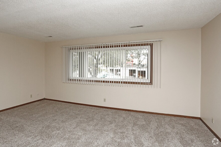 Eagles Nest Apartments
