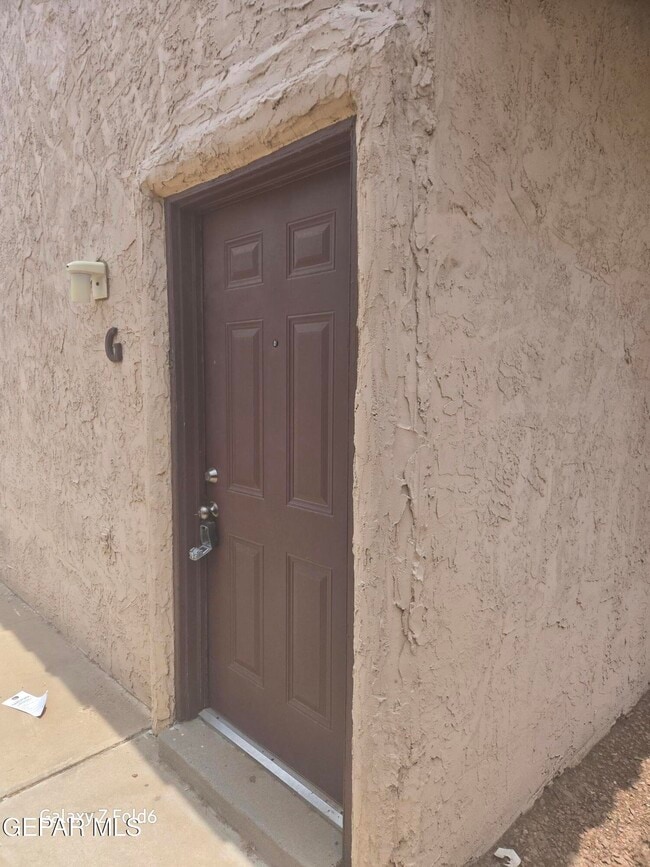 Building Photo - 11209 Campestre Ln