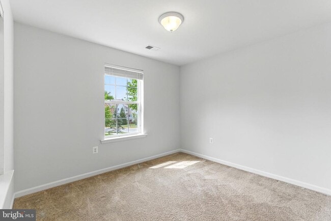 Building Photo - 38 Arenas Ct