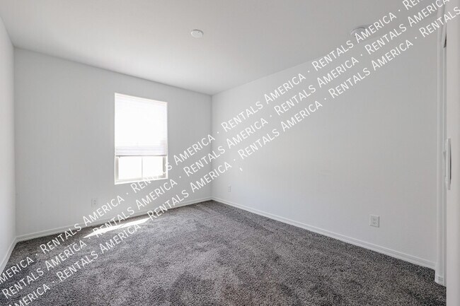 Building Photo - 14243 W Hackamore Dr.