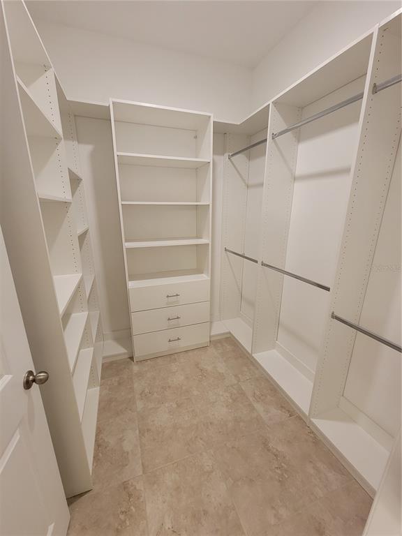 Building Photo - 5325 Jubiloso Dr