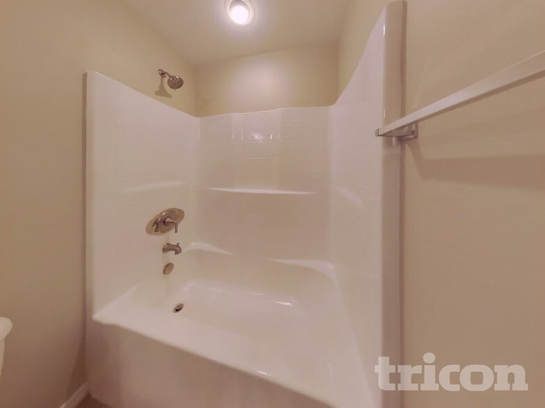 Building Photo - 1627 W Prospector Way