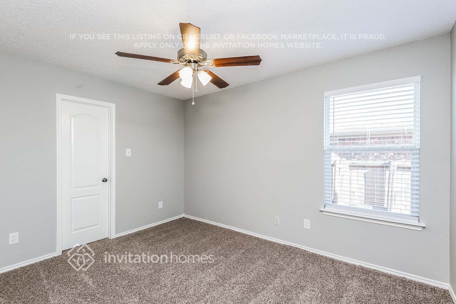Building Photo - 13768 Canyon Ranch Rd
