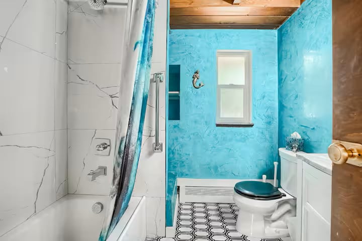 Building Photo - 7580 W 33rd Ave